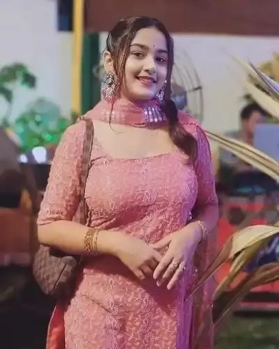 Call Girls Budge Cash On Delivery